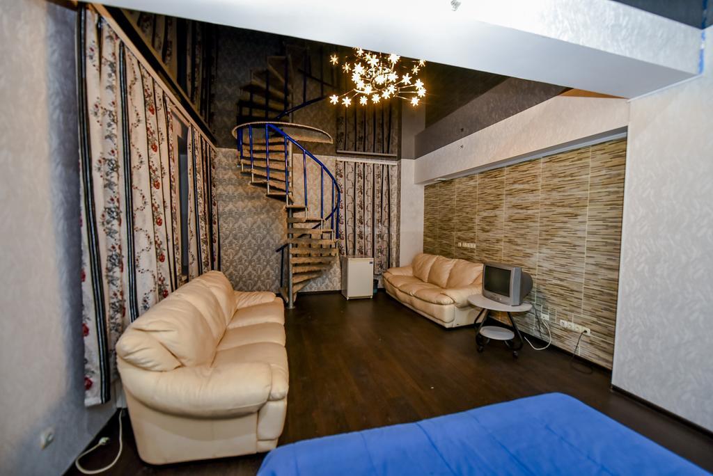 Mesogios Hotel Chisinau Ngoại thất bức ảnh